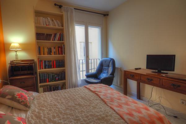 #1031 - Center Family Apartment | Holiday Rentals | Dora Rentals