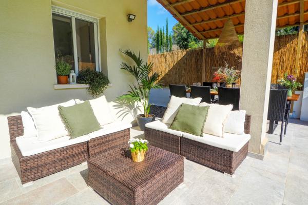 #1041 - Villa Claudia | Holiday Rentals | Dora Rentals