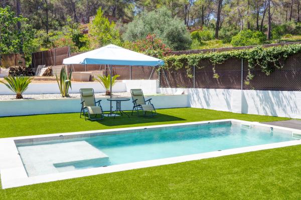#1045 - Villa Claudia | Holiday Rentals | Dora Rentals