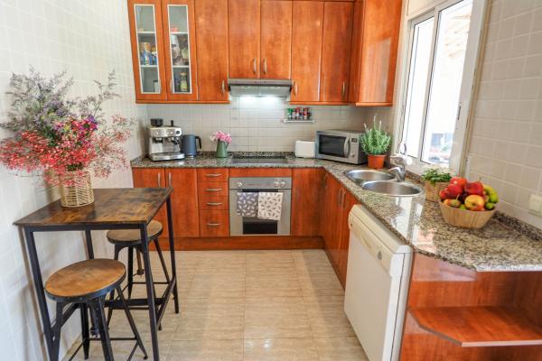#1068 - Villa Claudia | Holiday Rentals | Dora Rentals