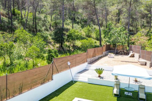 #1072 - Villa Claudia | Holiday Rentals | Dora Rentals