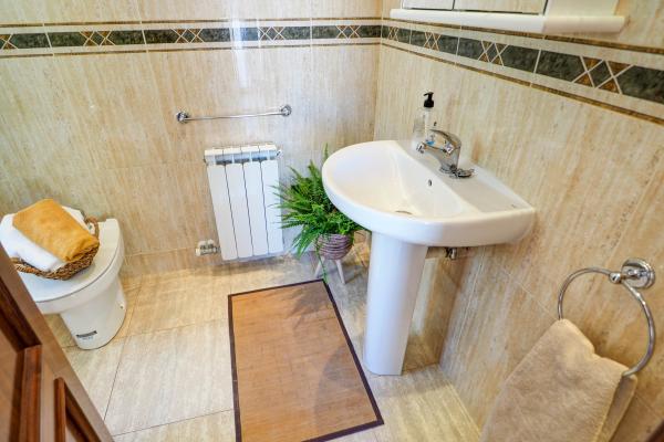 #1081 - Villa Claudia | Holiday Rentals | Dora Rentals
