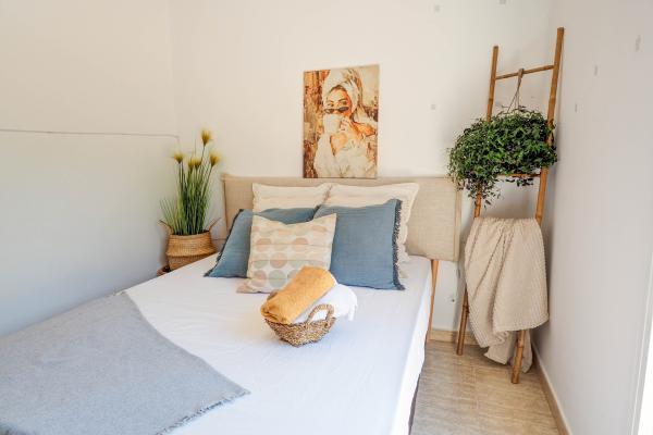 #1088 - Villa Claudia | Holiday Rentals | Dora Rentals