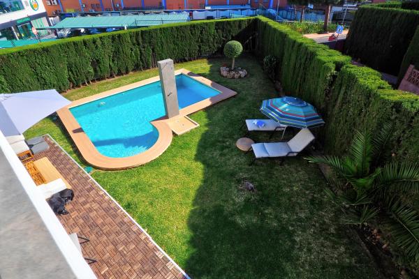 #110 - Villa Serena | Holiday Rentals | Dora Rentals