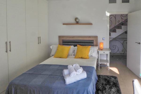 #111 - Villa Serena | Holiday Rentals | Dora Rentals