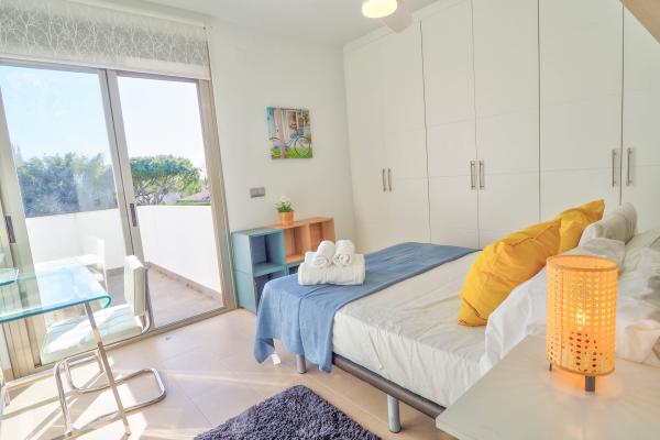 #117 - Villa Serena | Holiday Rentals | Dora Rentals