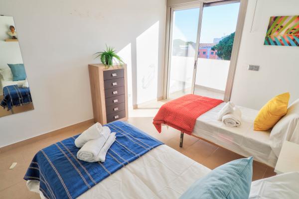 #123 - Villa Serena | Holiday Rentals | Dora Rentals