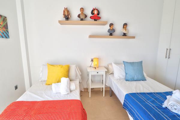 #126 - Villa Serena | Holiday Rentals | Dora Rentals