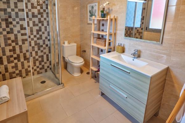#145 - Villa Serena | Holiday Rentals | Dora Rentals