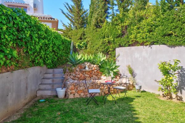#49 - Villa Serena | Holiday Rentals | Dora Rentals