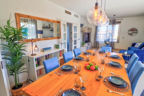 #60 - Villa Serena | Holiday Rentals | Dora Rentals