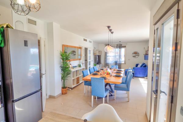 #85 - Villa Serena | Holiday Rentals | Dora Rentals
