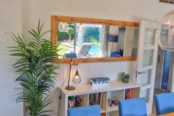 #87 - Villa Serena | Holiday Rentals | Dora Rentals