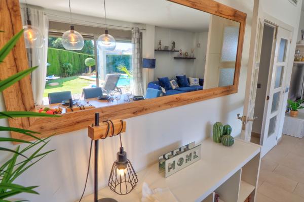 #89 - Villa Serena | Holiday Rentals | Dora Rentals
