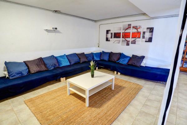 #891 - The Magic Green | Holiday Rentals | Dora Rentals