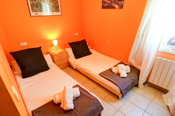 #911 - The Magic Green | Holiday Rentals | Dora Rentals