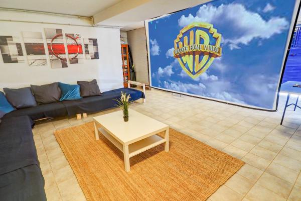 #921 - The Magic Green | Holiday Rentals | Dora Rentals