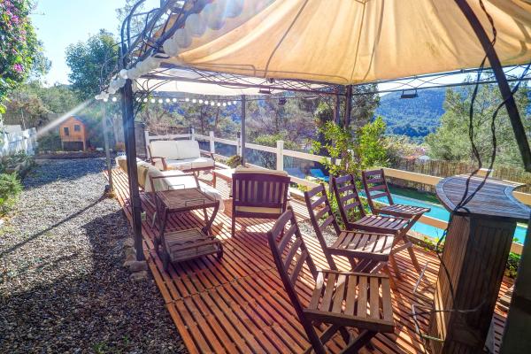 #923 - The Magic Green | Holiday Rentals | Dora Rentals