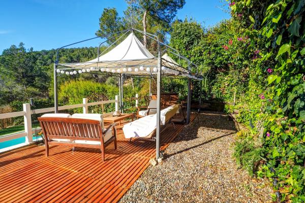 #931 - The Magic Green | Holiday Rentals | Dora Rentals