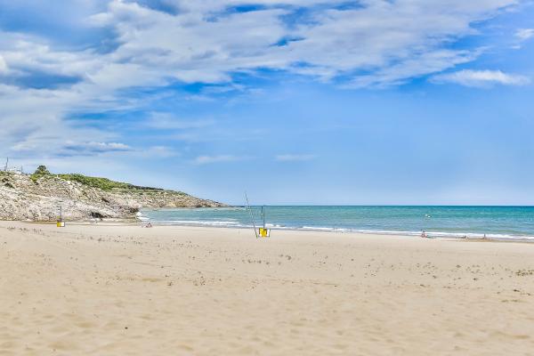 #967 - Villa El Faro | Holiday Rentals | Dora Rentals