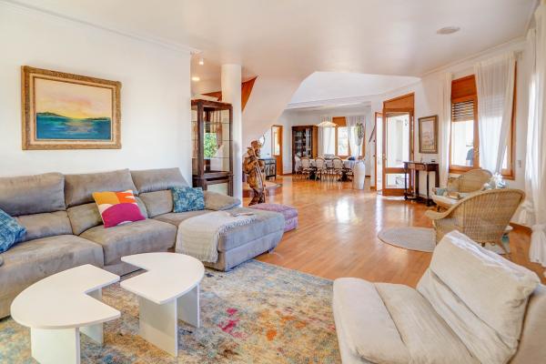 #984 - Villa El Faro | Holiday Rentals | Dora Rentals